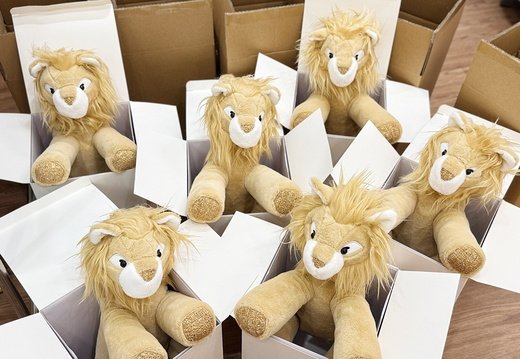 Chanel Lion Doll 036