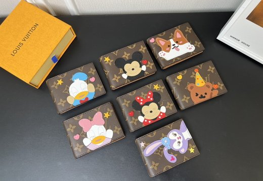 LV Driver Card Holder 002