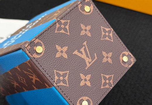 LV Flower Popcorn Basket 045