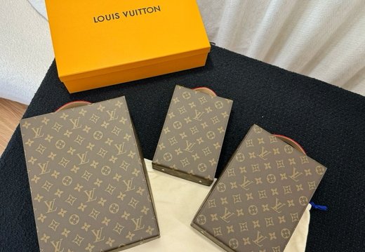 LV George Tray 040