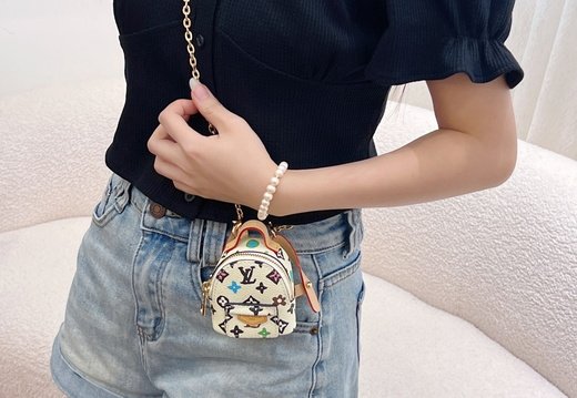 LV Micro Bag Pendant 033