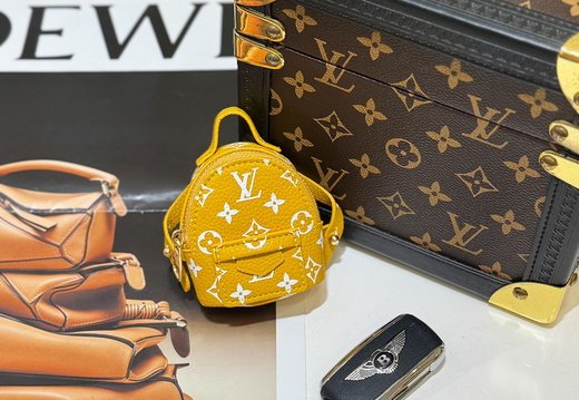 LV Micro Bag Pendant 040