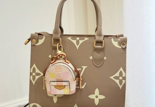 LV Micro Bag Pendant 045