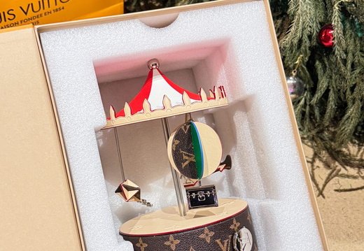LV Music box 023