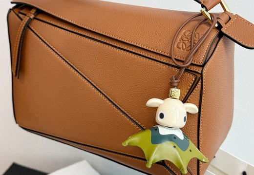 LOEWE A031 202509200031