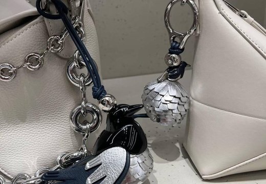 LOEWE A031 202509200227