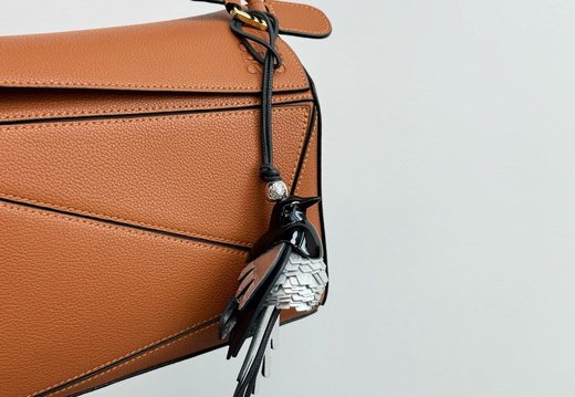 LOEWE A031 202509200233