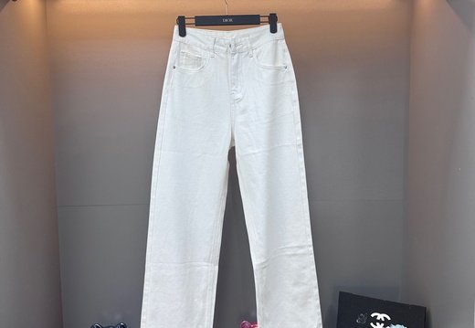 Chanel A023 20250814 0012.