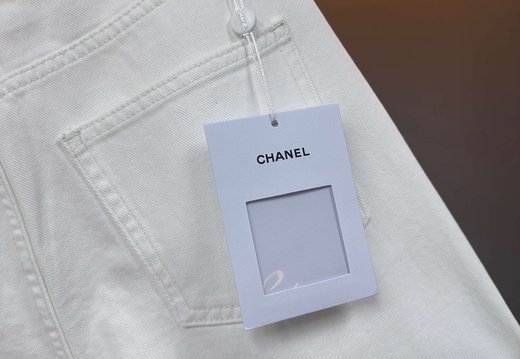 Chanel A023 20250814 0015.