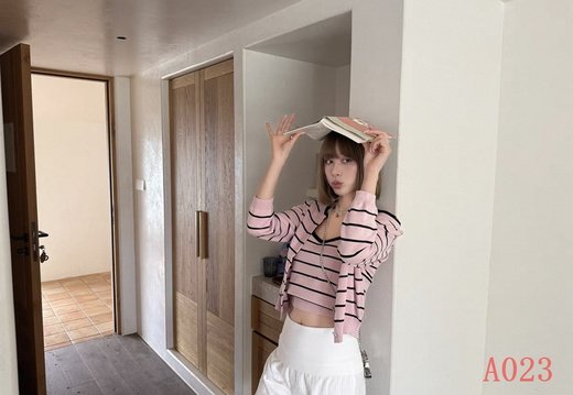 Chanel A023 20250814 0030.