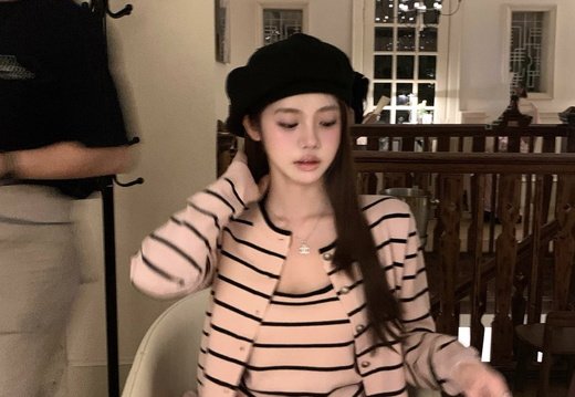 Chanel A023 20250814 0044.