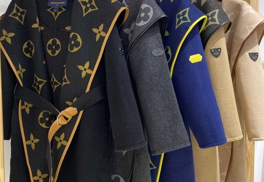 LV Clothes A029 202509200020