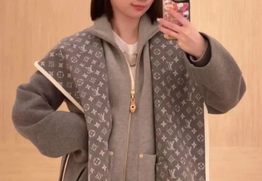 LV Clothes A029 202509200039