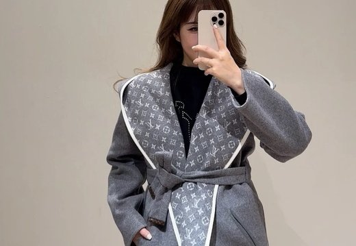 LV Clothes A029 202509200050