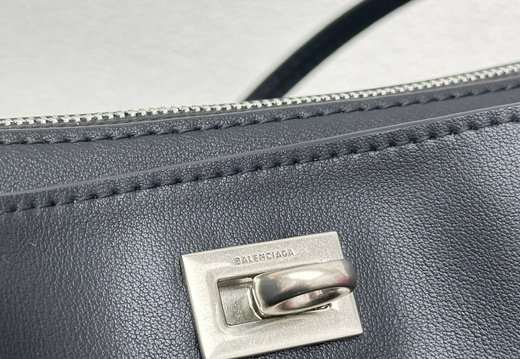 Balenciaga A008 20250330 0016