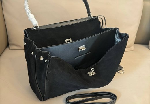 Balenciaga A008 20250330 0022