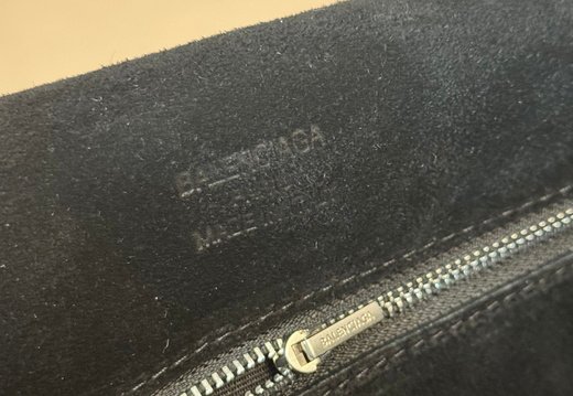 Balenciaga A008 20250330 0025