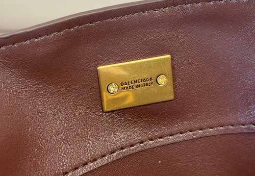 Balenciaga A008 20250330 0035