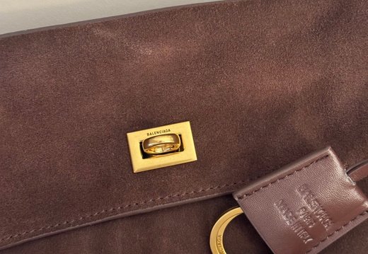 Balenciaga A008 20250330 0036