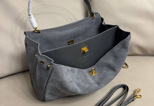 Balenciaga A008 20250330 0039