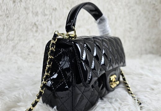 Chanel A008 20250330 0043