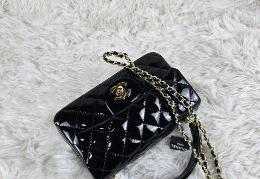 Chanel A008 20250330 0046