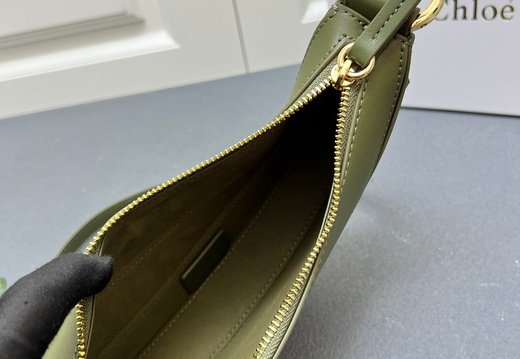 Chloe A008 20250330 0028
