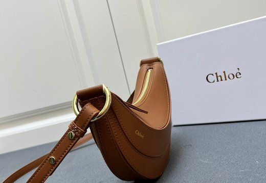 Chloe A008 20250330 0041