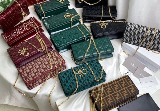 Dior A008 20250330 0002