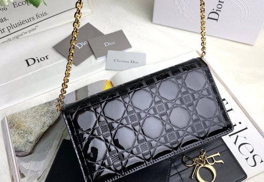 Dior A008 20250330 0007