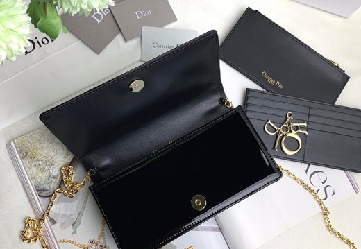 Dior A008 20250330 0011