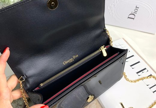 Dior A008 20250330 0012