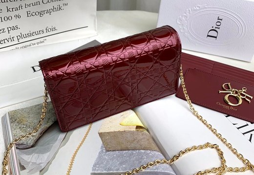 Dior A008 20250330 0018