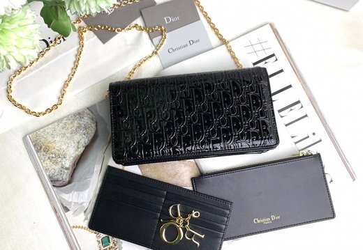 Dior A008 20250330 0032