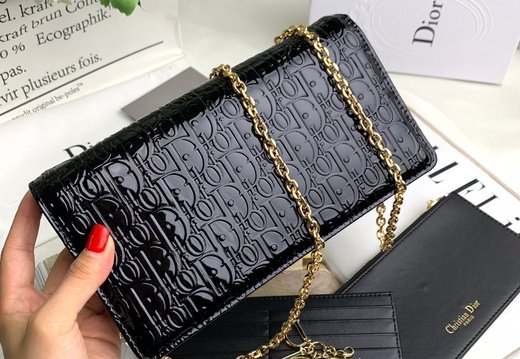 Dior A008 20250330 0035