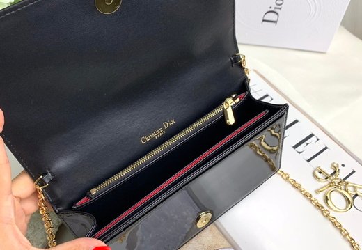 Dior A008 20250330 0039