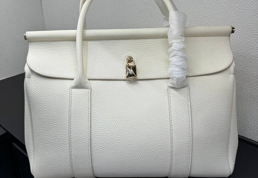 Lora Piana A008 20250330 0038