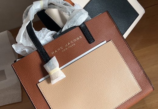 Marc Jacobs A008 20250330 0004