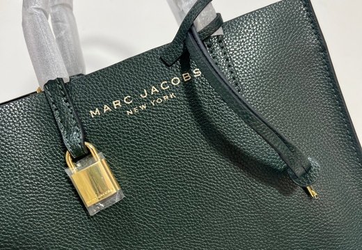 Marc Jacobs A008 20250330 0014