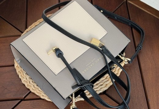 Marc Jacobs A008 20250330 0026