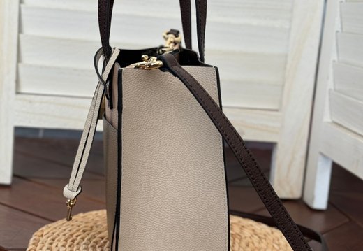 Marc Jacobs A008 20250330 0033