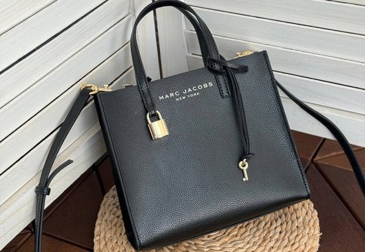 Marc Jacobs A008 20250330 0040