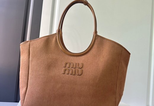 Miumiu A008 20250330 0049