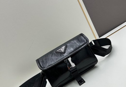 Prada A008 20250330 0047