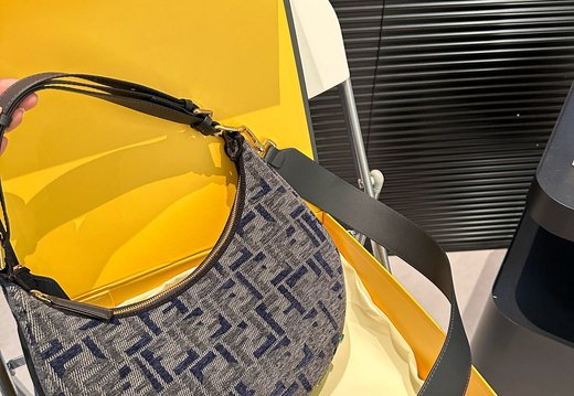 Handbag Fendi Original 0006