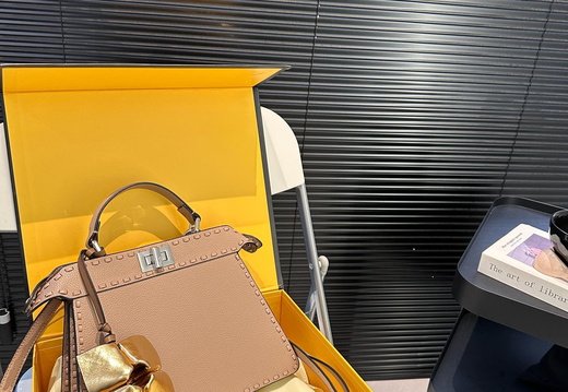 Handbag Fendi Original 0045