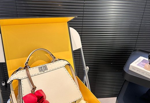 Handbag Fendi Original 0046