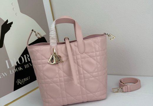 Dior A001 20250430 0009