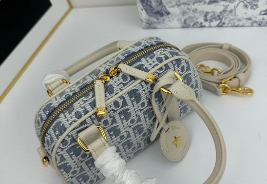 Dior A001 20250430 0025