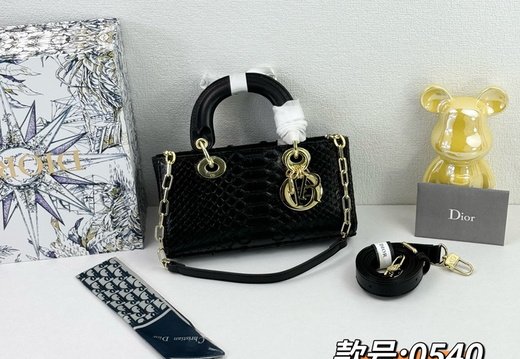 Dior A001 20250430 0041